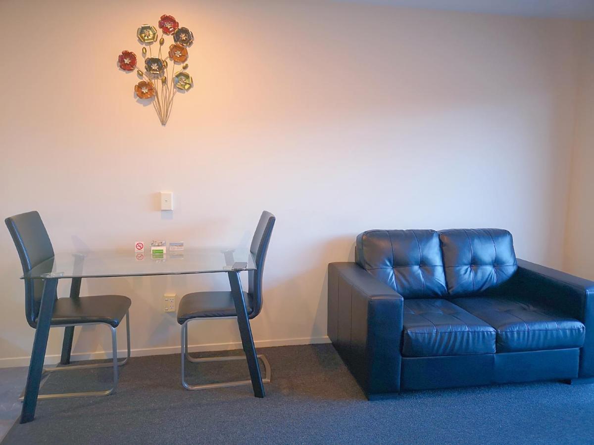 Aston Court Motel Blenheim Bagian luar foto
