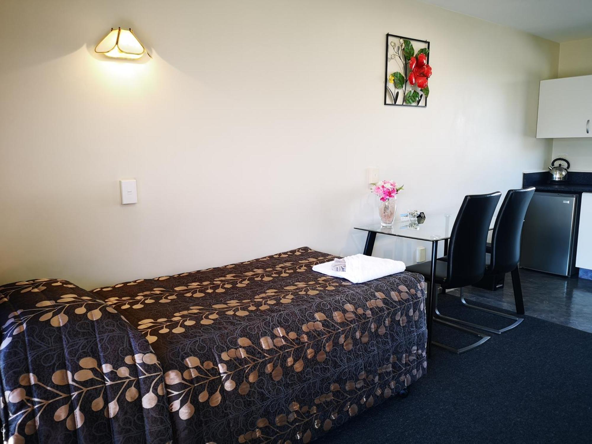 Aston Court Motel Blenheim Bagian luar foto